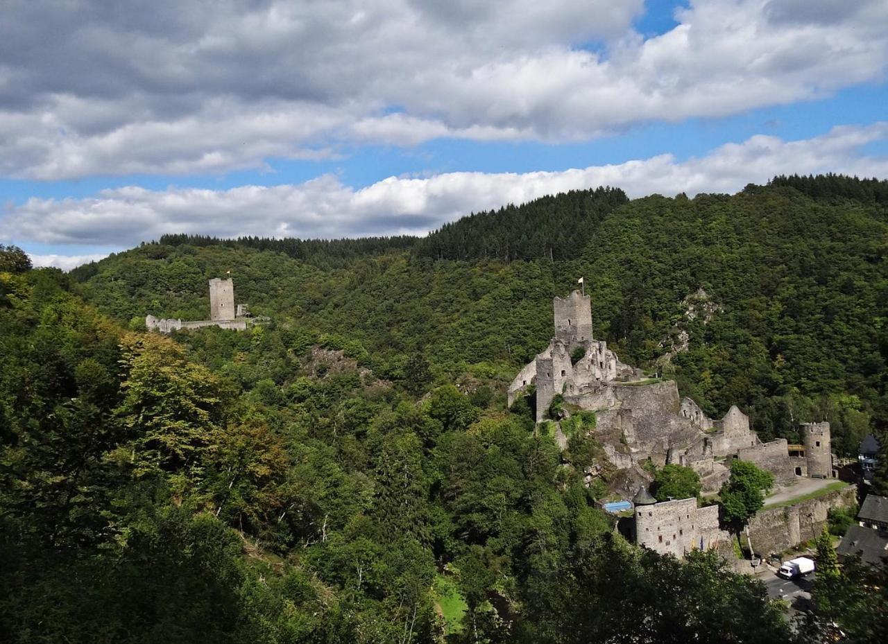 Eifel21 - Stilvolles Haus In Der Vulkaneifel Bleckhausen Esterno foto